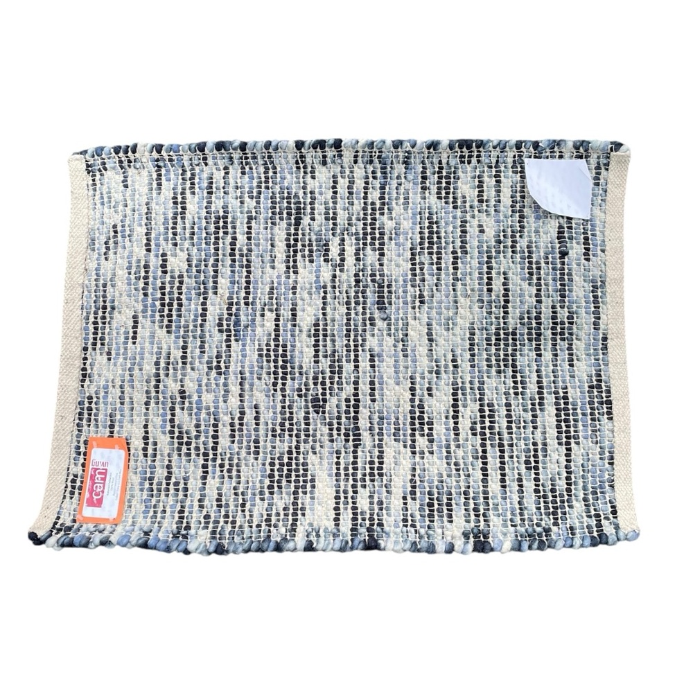 CAM LIVING Naturals Collection Wool Bauble Rug - Picture 6 of 10